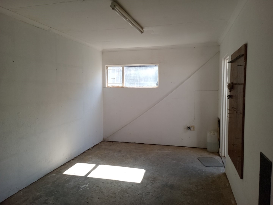 3 Bedroom Property for Sale in Langenhovenpark Free State